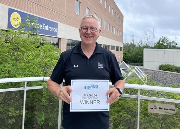 Thomas Roberton photp October 10, 2024 Early-Bird Draw Winner